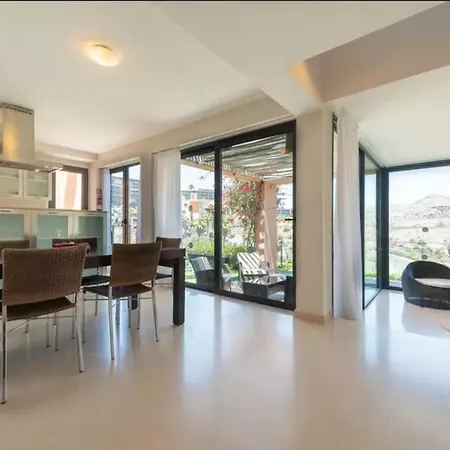 Beautiful Modern In 5★ Golf